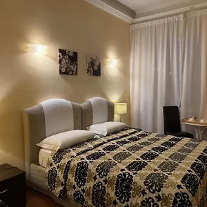 Glamour Center Of Roma