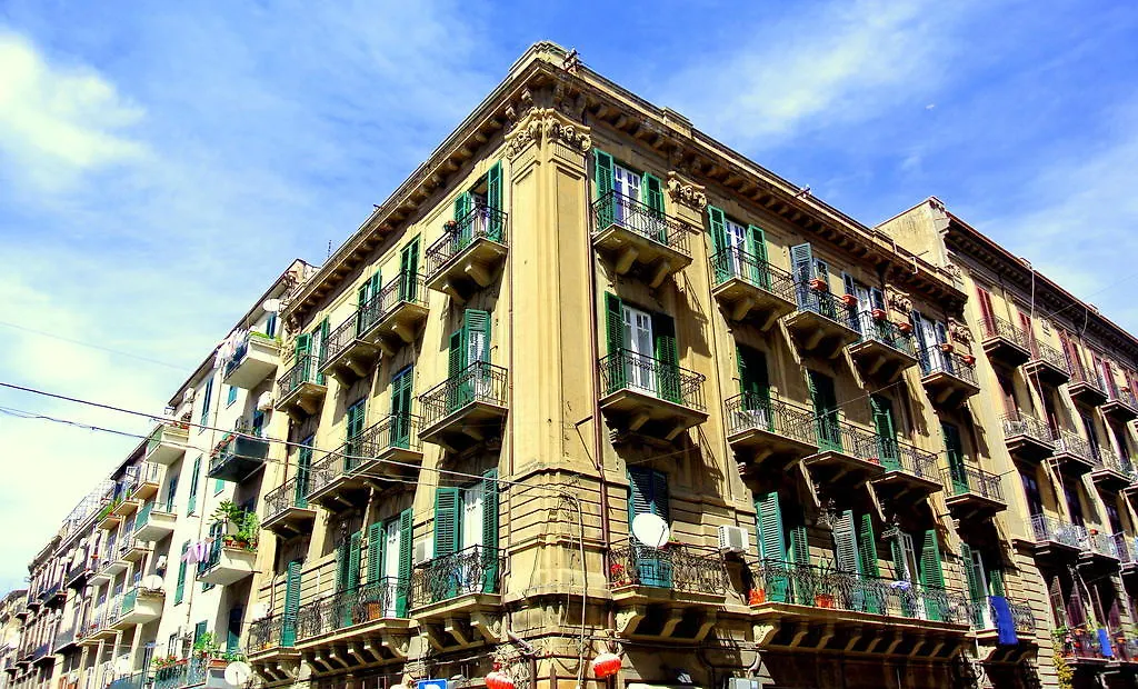 Bed & Breakfast B&B Notti Magiche Palermo Italy