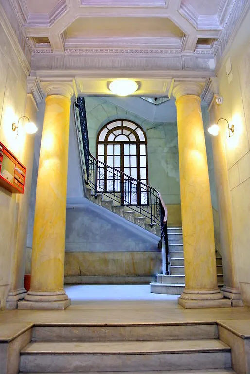 B&B Notti Magiche Palermo 0*,  Italy